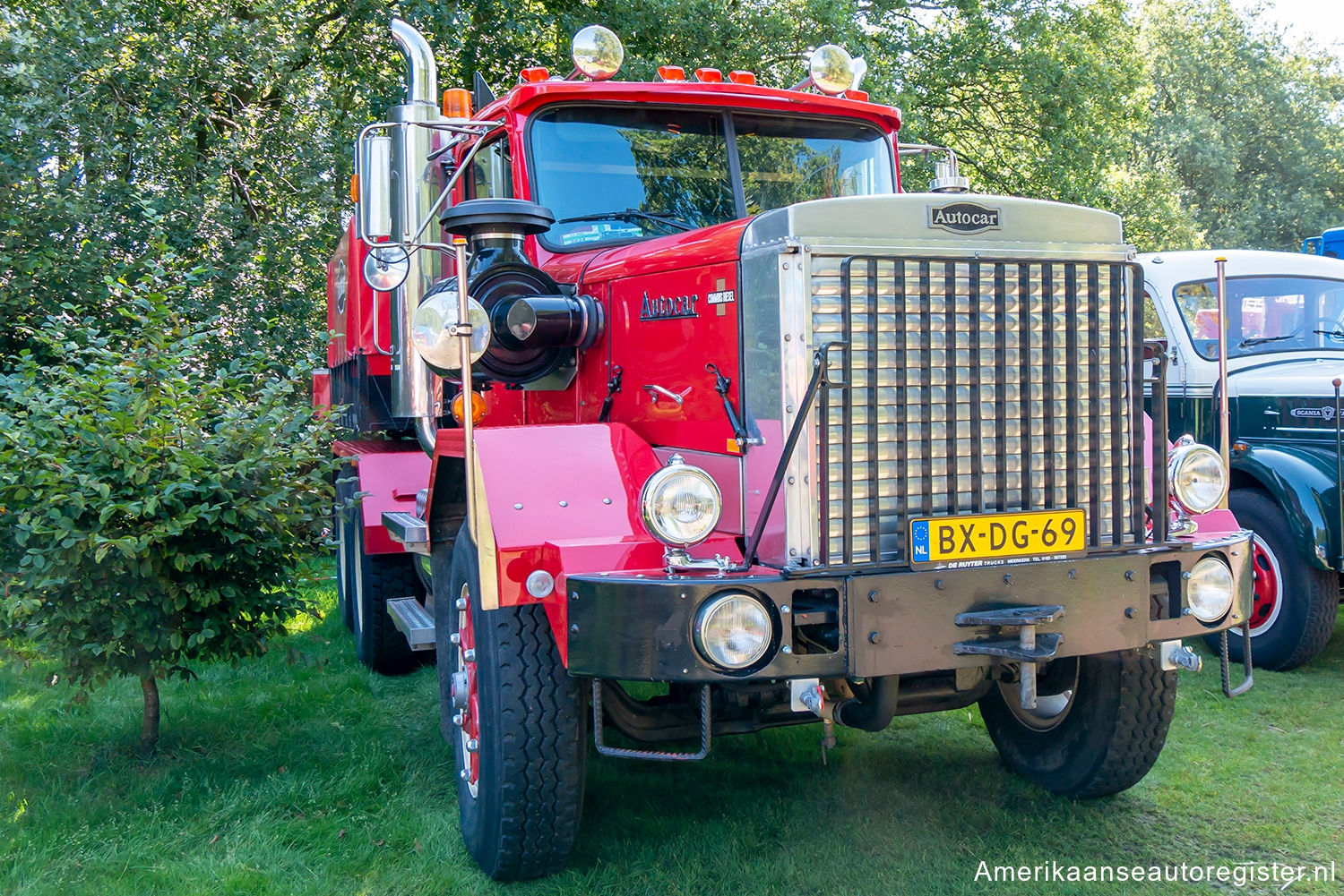 Vrachtwagens Autocar DC Series uit 1979